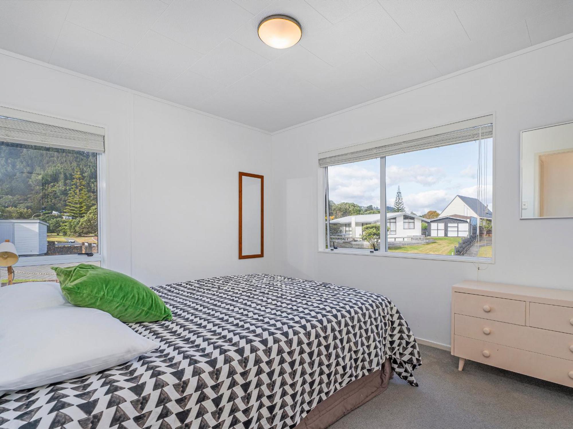 Retreat By The Beach - Pauanui Holiday Home Exterior photo