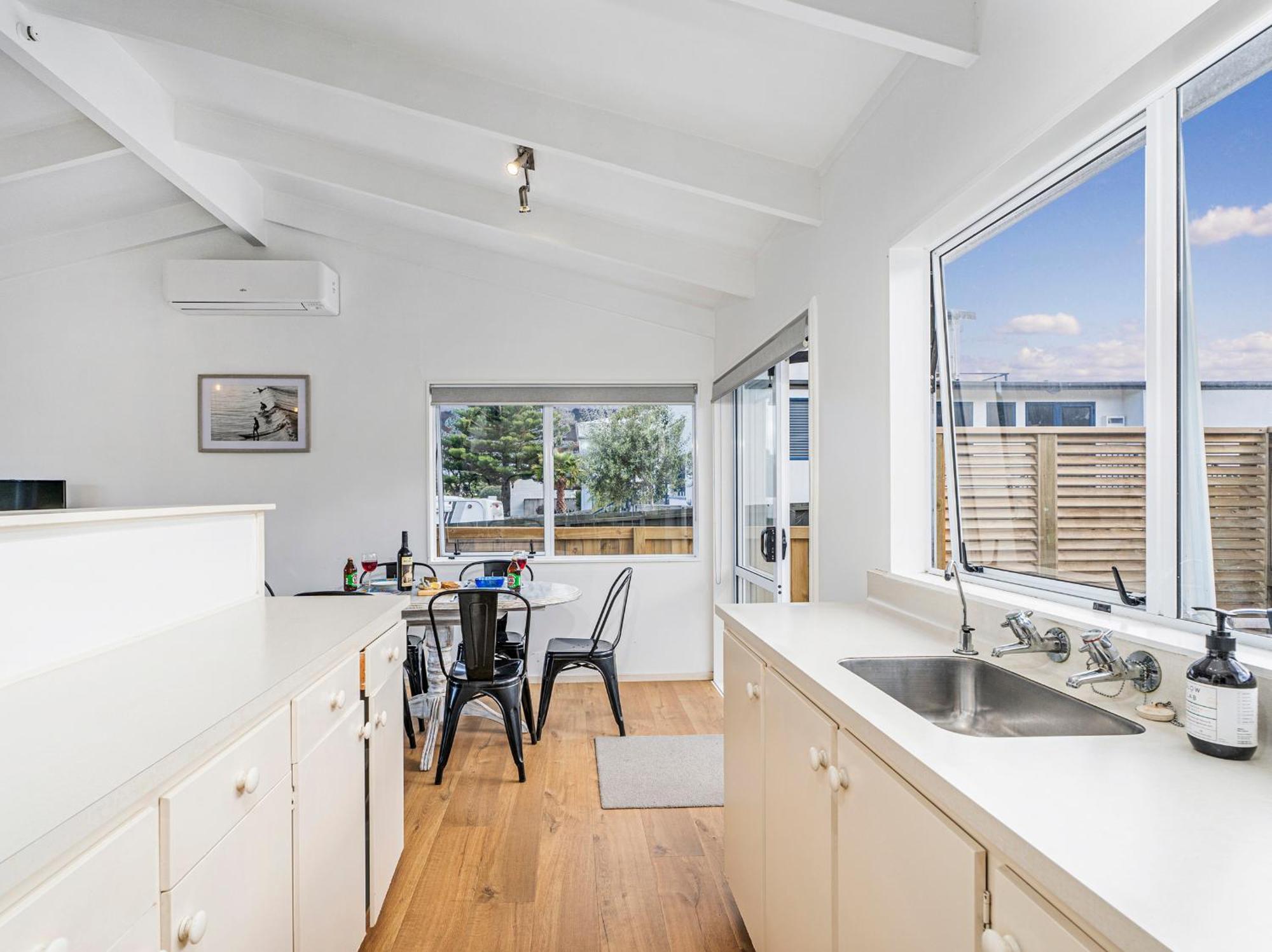 Retreat By The Beach - Pauanui Holiday Home Exterior photo
